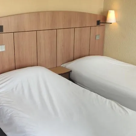 Kyriad Tarbes Odos