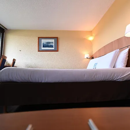 Kyriad Tarbes Hotel