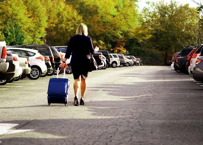 Hotel Kyriad Tarbes Odos