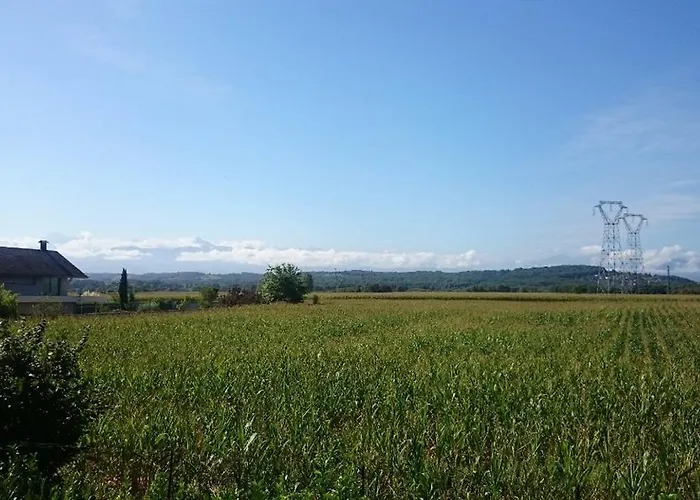 Hotel Kyriad Tarbes 2*