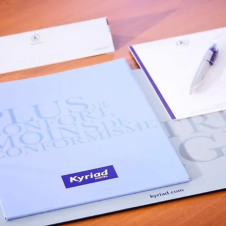 Отель Kyriad Tarbes 2*