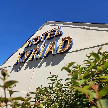 Hotel Kyriad Tarbes 2*