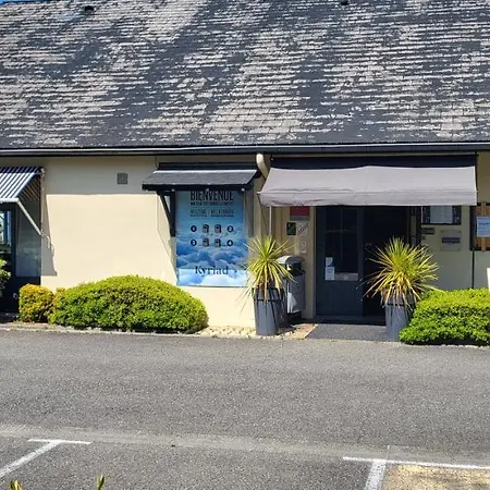 Kyriad Tarbes Отель 2*