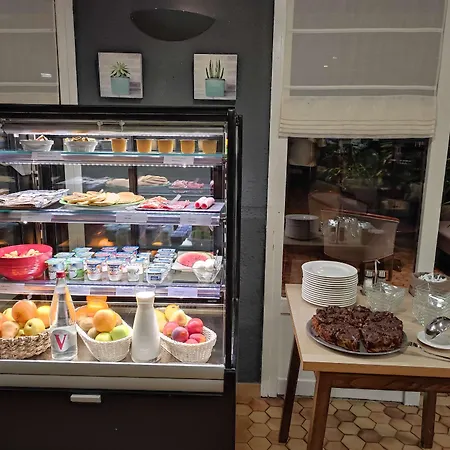 Hotel Kyriad Tarbes Odos