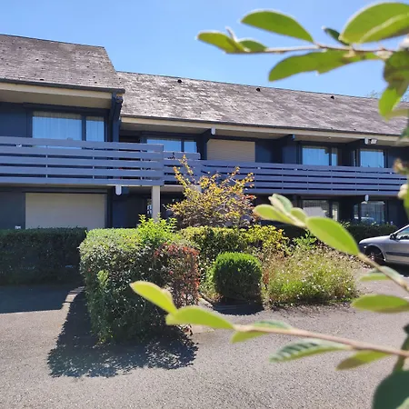 Kyriad Tarbes 2* Odos