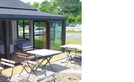 Отель Kyriad Tarbes Odos