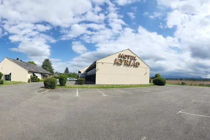 Hotel Kyriad Tarbes 2*