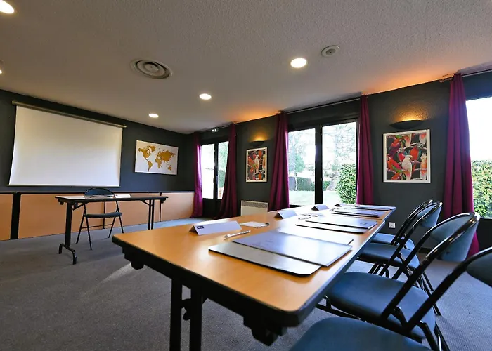 Kyriad Tarbes Hotel Odos