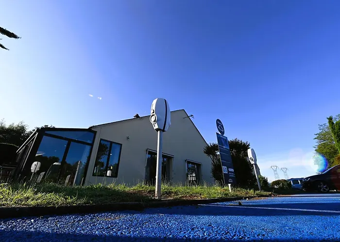 Kyriad Tarbes Hotel 2*